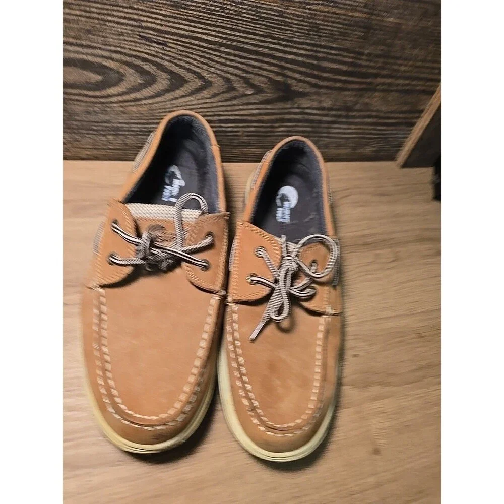 Island Surf Men's Tan Boat Shoes Size 10.5 Casual Preppy Neutral Classic Basic